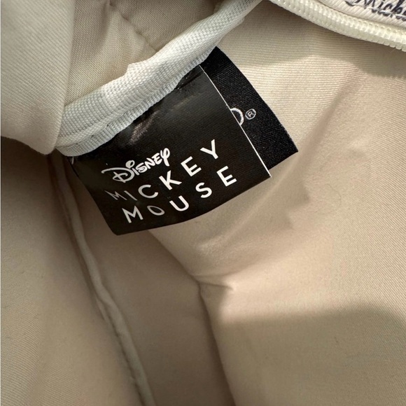 Bioworld Disney Mickey Mouse Backpack - Picture 2 of 4